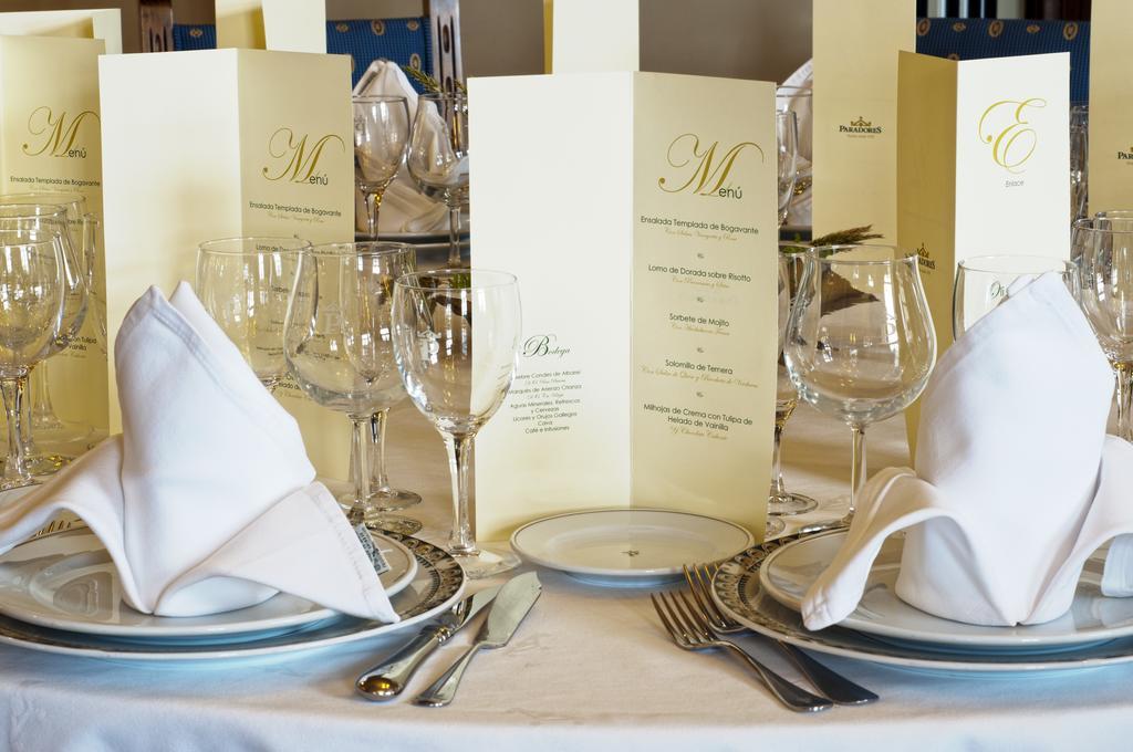Parador De Ferrol Ngoại thất bức ảnh