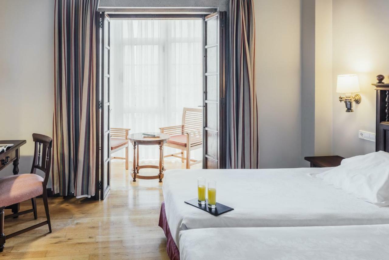 Parador De Ferrol Ngoại thất bức ảnh